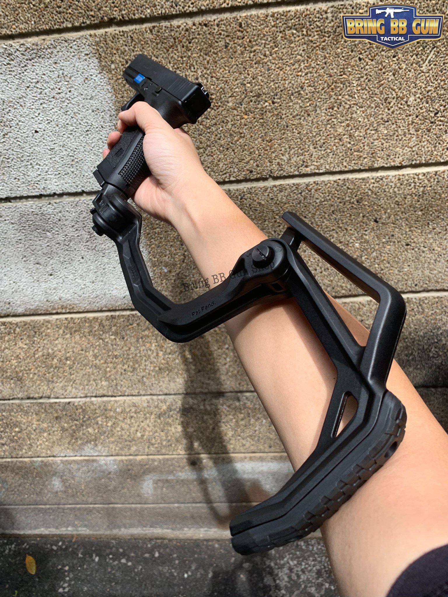 พานท้ายปืนGlock ยี่ห้อ FAB Defence รุ่นCobra (Qucik Deployment Folding Glock Stock)