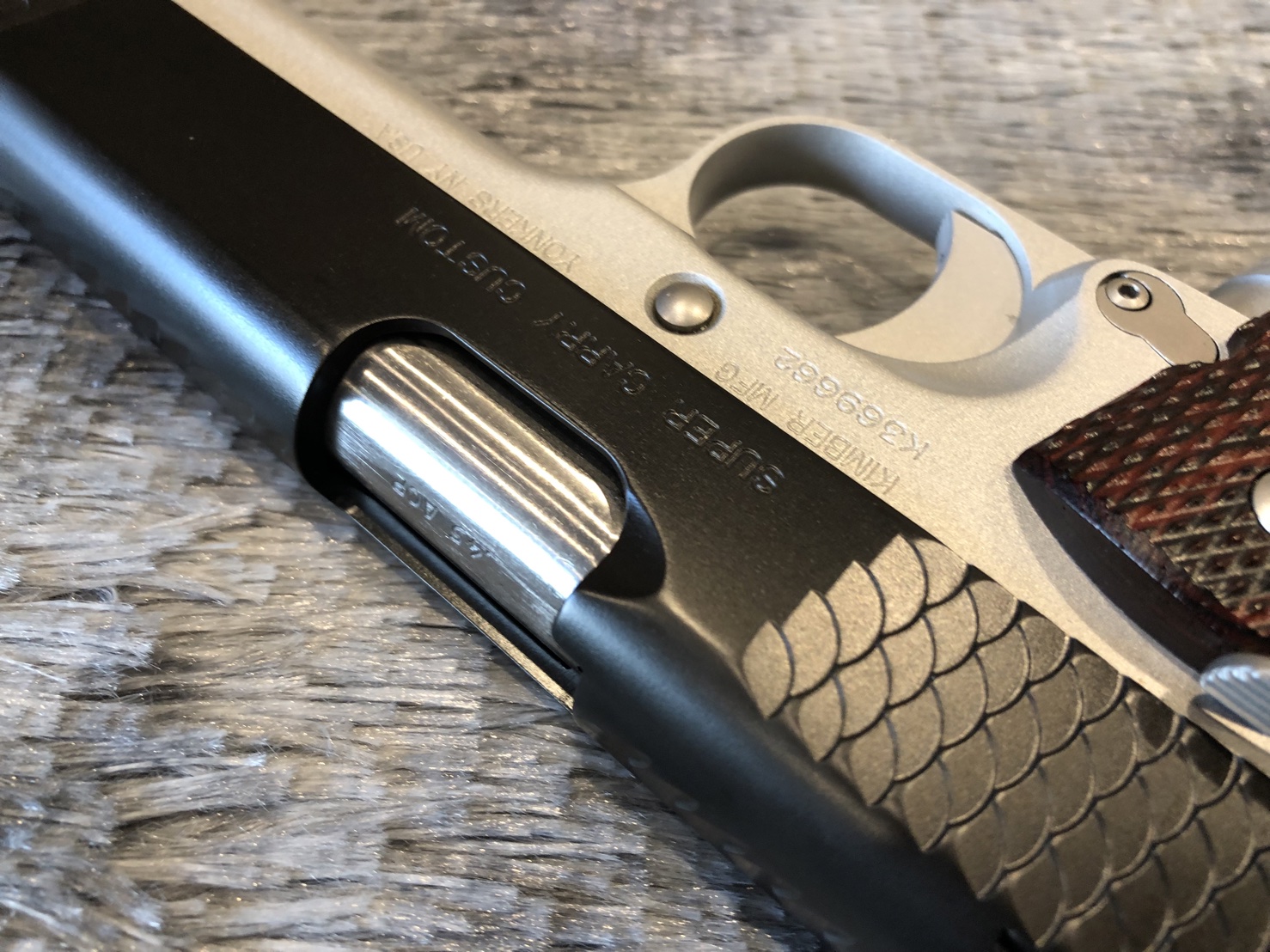 [ปืนฝากขายมือสอง] Kimber .45 1911 Super Carry Custom สภาพดีมาก ยิงน้อย เน้นนอนกล่อง ทูโทนสวยๆ งานคัดเกรด ตัวจริงสวยสุดๆ