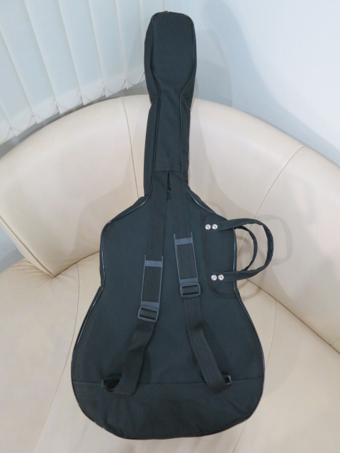 กระเป๋ากีต้าร์โปร่ง ของใหม่ แบบ VIP อย่างหนามาก บุฟองน้ำด้านใน ขายถูก