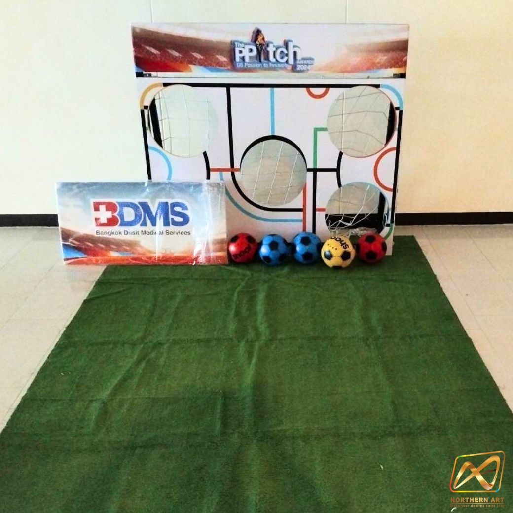 เช่าเกมส์ฟุตบอล เกมส์เตะบอล เกมส์อีเว้นท์ เกมส์FOOTBALL ขนาด (W) 150 X (H) 100 ซม.พร้อมงานพิมพ์สติ๊กเกอร์ และลูกฟุตบอล 5 ลูก