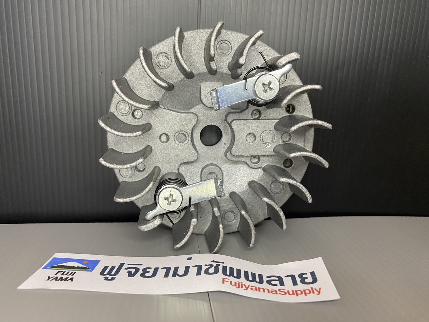 จานไฟ RBC 411 (ฝาเขี้ยวดึงเบา) ใช้กับเครื่องตัดหญ้า Makita รุ่น 411