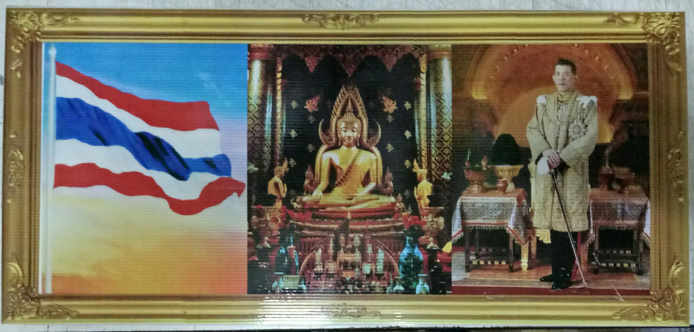 กรอบรูป ชาติ ศาสนา พระมหากษัตริย์ ทำจากฟิวเจอร์บอร์ด PVC ขนาด 12*26นิ้ว