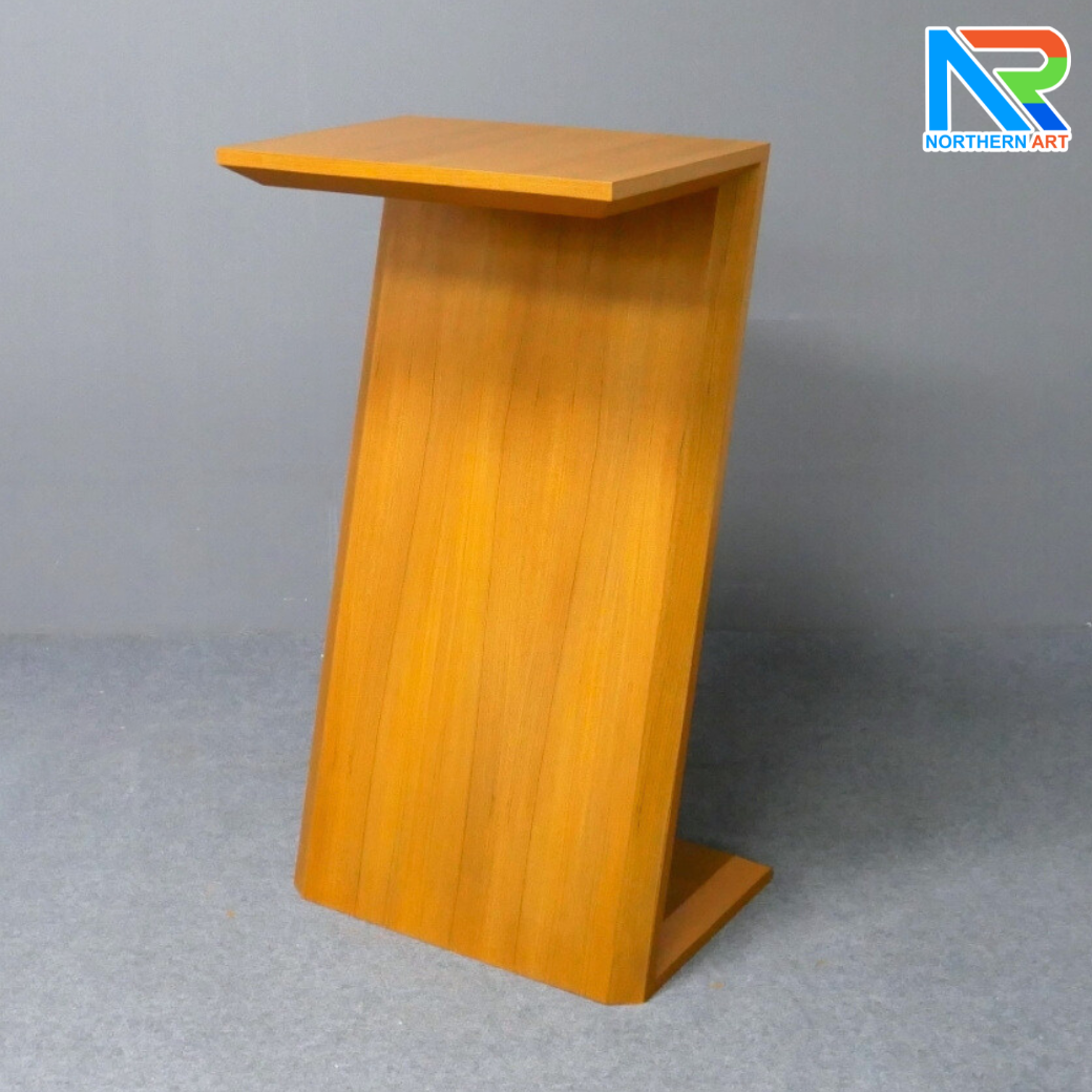โพเดียมไม้ สีสัก ทรง Z ขนาด (W)60 x (L)40 x (H)110 ซม. แข็งแรง ทรงสวย เหมาะสำหรับการนำเสนอทุกโอกาส