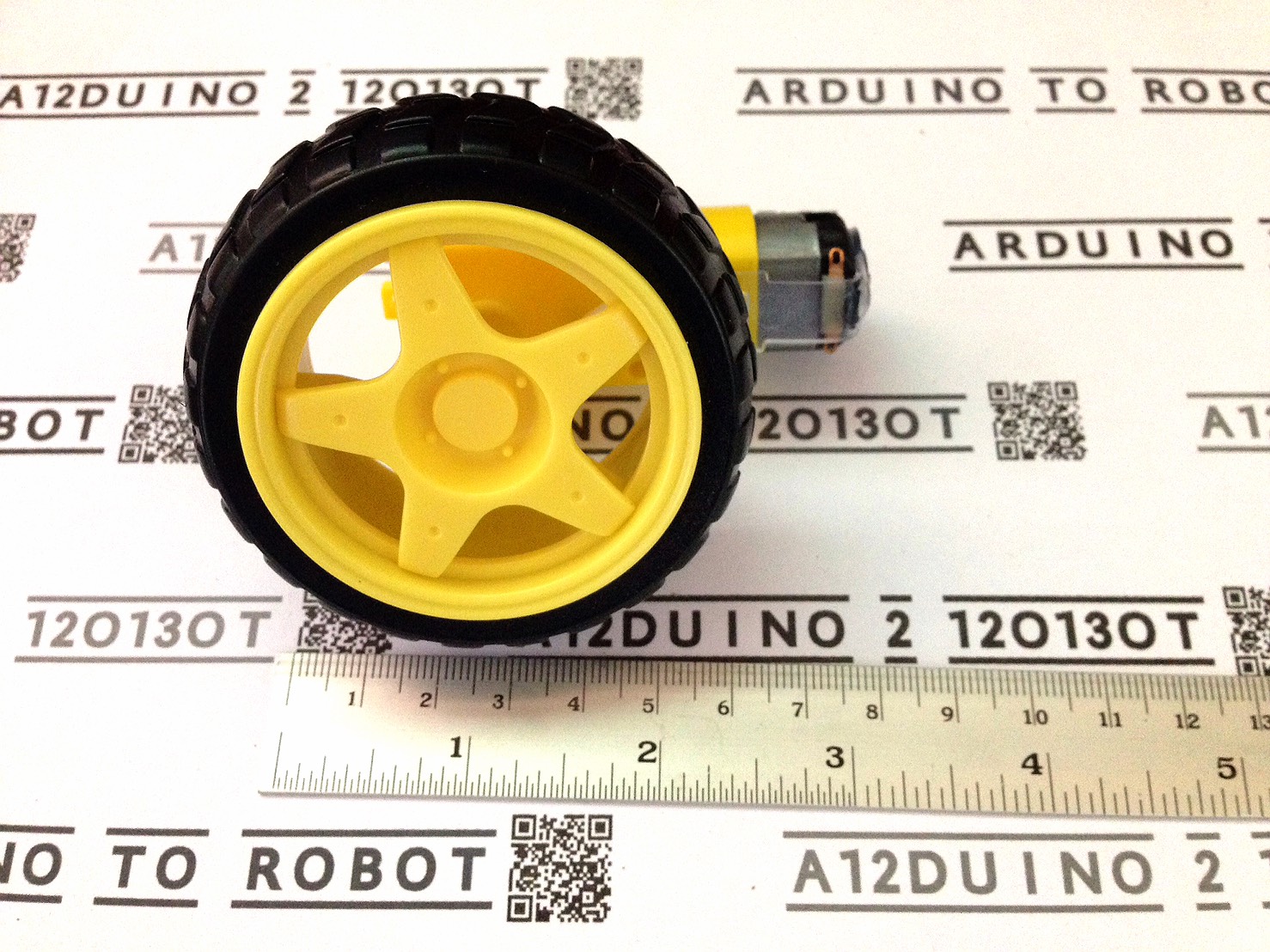 ล้อรถยางโค้งกับมอเตอร์แกนคู่, Smart Car Robot Plastic Tire Wheel with DC 3-6v geared 1:48 motor dual axis