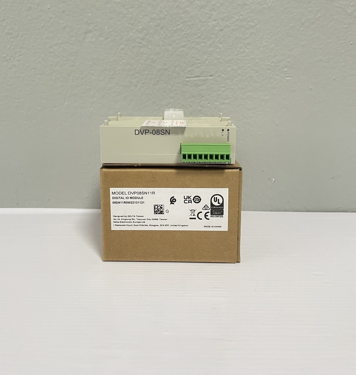 Delta PLC DVP08SN11R Extension 8 O