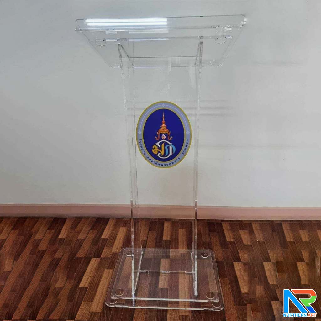 โพเดียม อะคริลิคใส AC-04 ขนาด (W) 55 x (L) 45 x (H)115 ซม.TOP เอียงพร้อมกันตก วัสดุอะคริลิคใส หนา 10-20 มม.