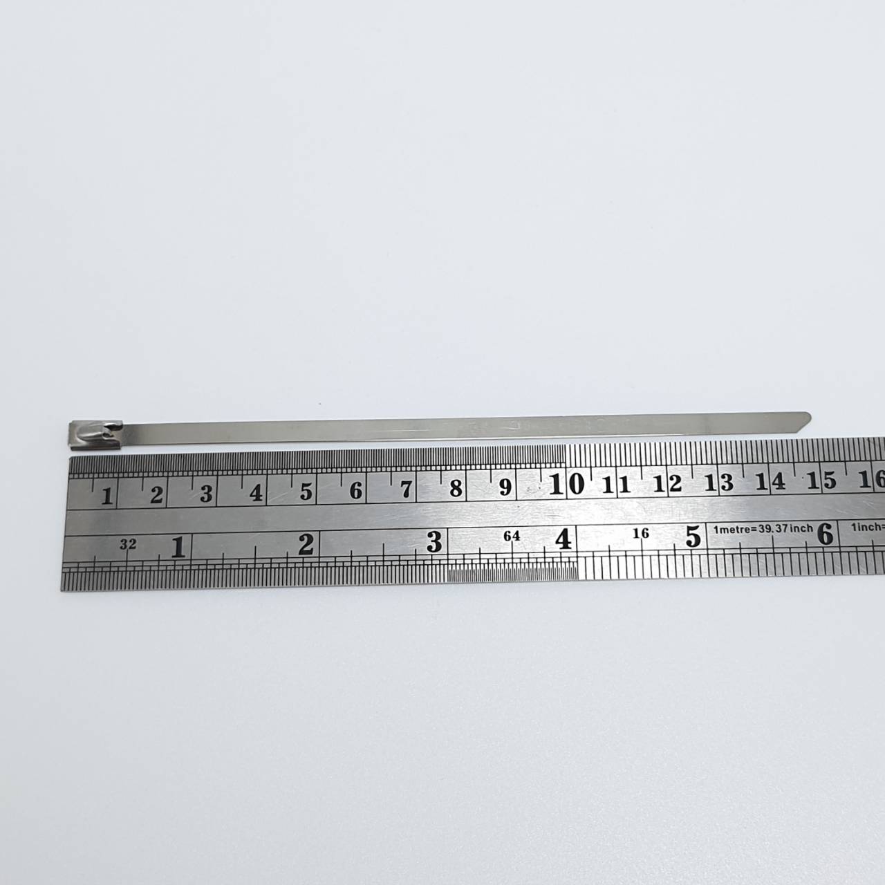 เคเบิ้ลไทร์สแตนเลส 6 นิ้ว (4.6 mm * 150 mm ) (แพ็คถุง 10 เส้น)
