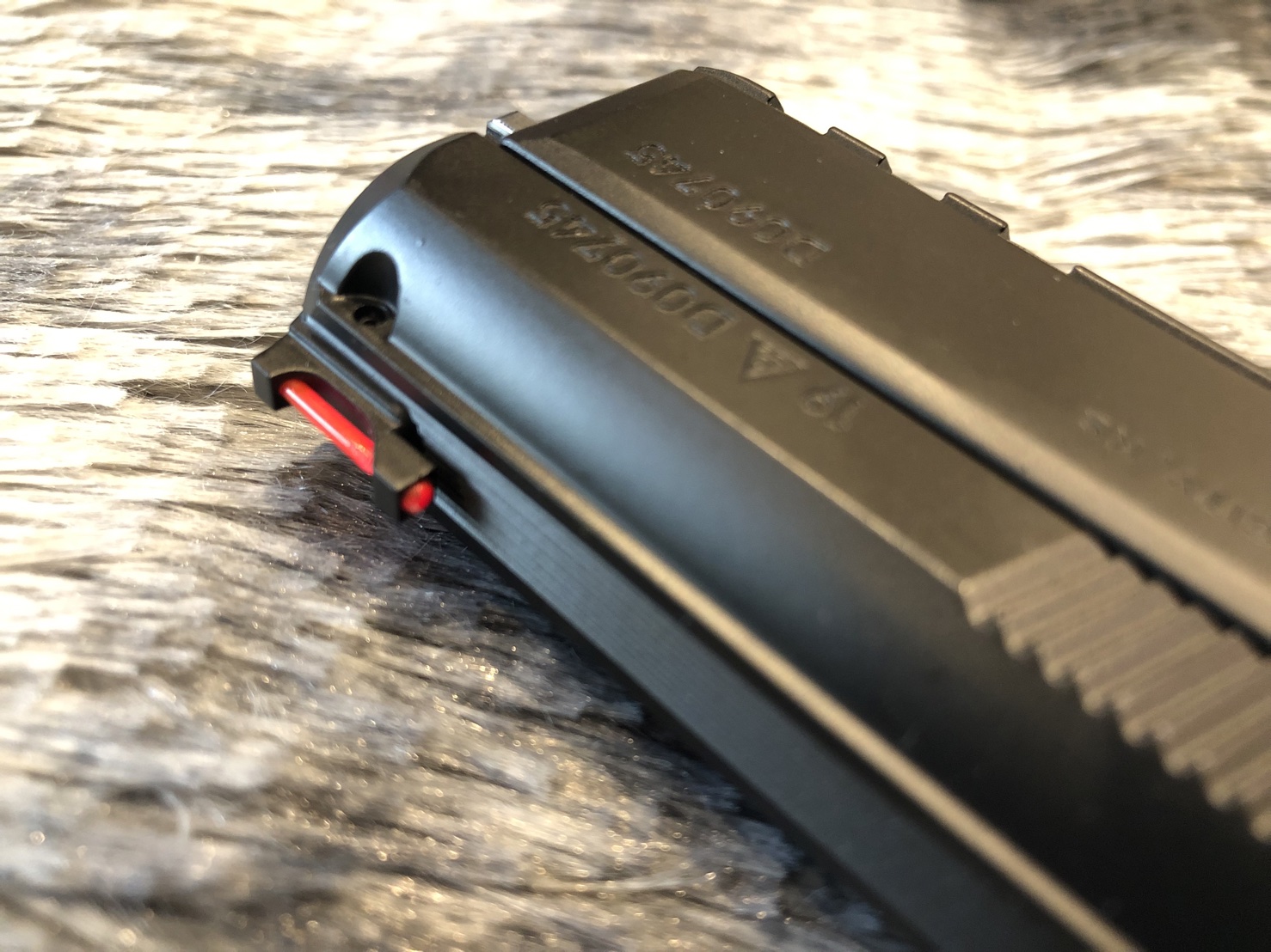 [ปืนฝากขายมือสอง] CZ Shadow 1 SP01 9มม สภาพดีเหล็กล้วน ประกับอลูมิเนียมแต่งซื่ง ไกเดิมๆ ครบเครื่อง ลงแข่งได้ทุก Division ** รับประกันตัวปืนและเอกสารเช่นเดิม **