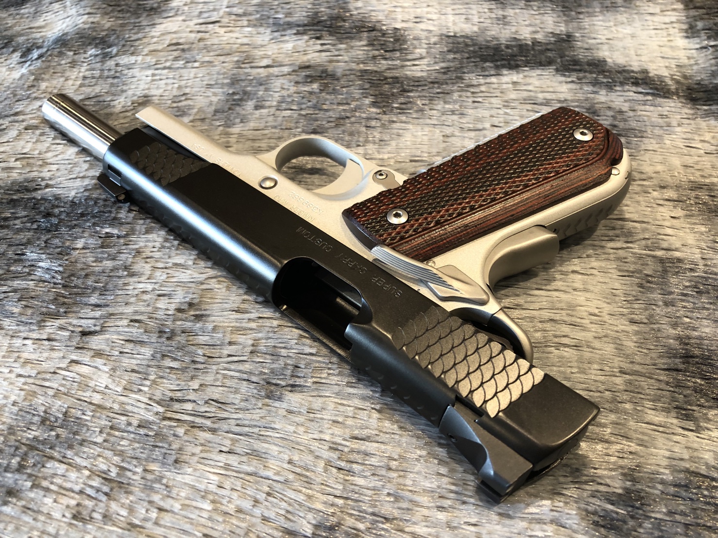 [ปืนฝากขายมือสอง] Kimber .45 1911 Super Carry Custom สภาพดีมาก ยิงน้อย เน้นนอนกล่อง ทูโทนสวยๆ งานคัดเกรด ตัวจริงสวยสุดๆ
