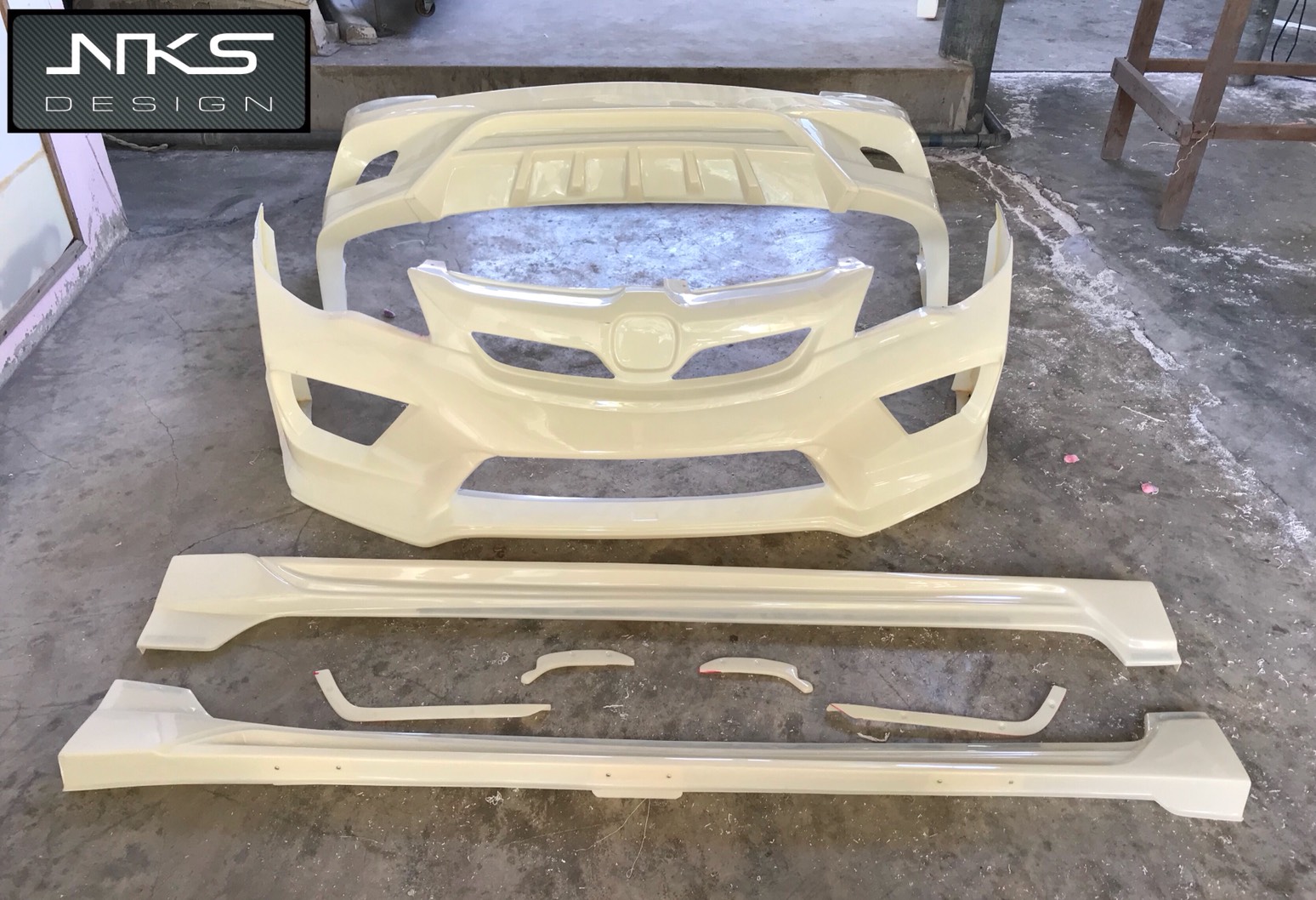 HONDA CIVIC FD TYPE X RAW WORK (NKS DESIGN)