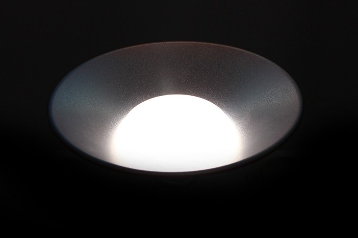 IWC-HIB-E27-10W (RED) ไฮเบย์ แสงขาวและแสงวอร์มไวท์