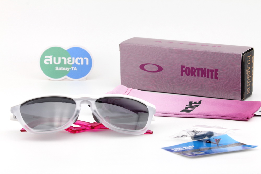 Oakley Frogskins Hybrid Prizm Black/Matte White OO9289-10