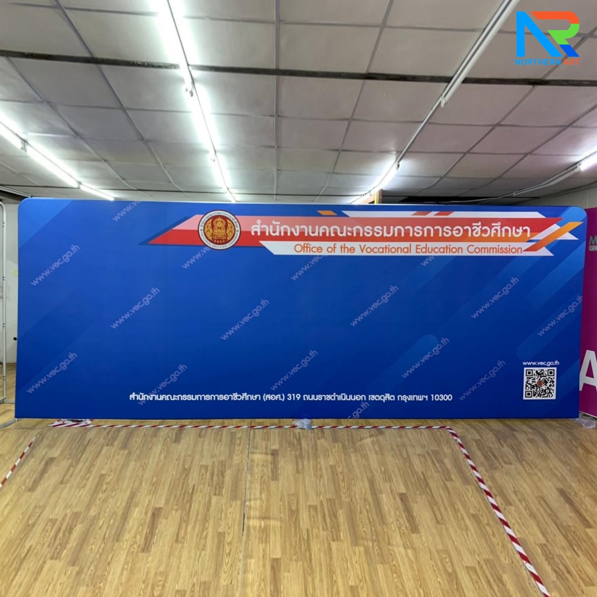 แบคดรอบผ้า Fabric Backdrop รุ่นตรง ขนาด (H)200 x (W)120-1000 cm. โครงอะลูมิเนียม ถอดประกอบได้ แถมฟรี! กระเป๋าใส่อุปกรณ์ 1 ใบ