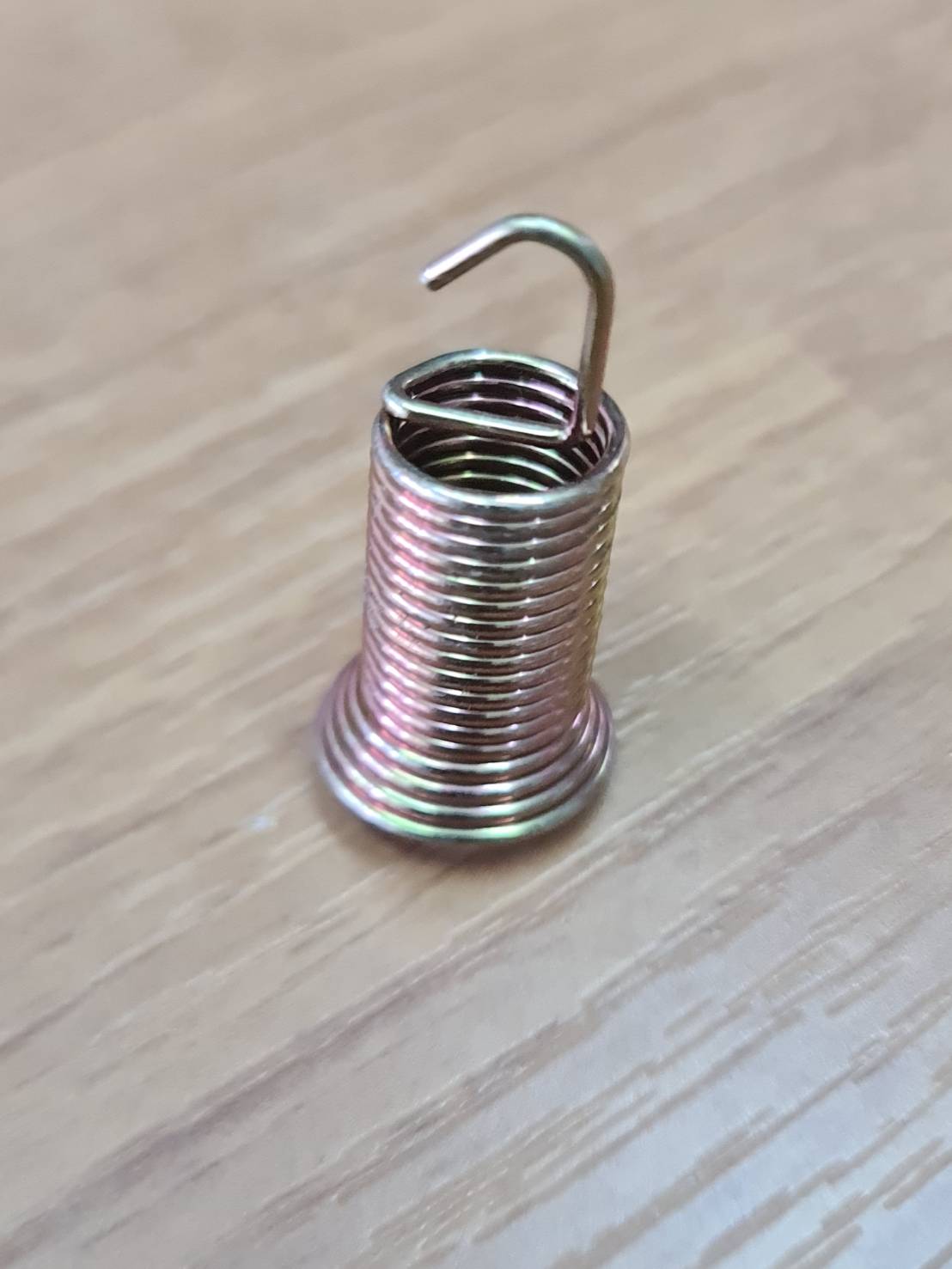 0000049 สปริง ก้นหอย สปริงดึง สปริงล็อกท่อน้ำทิ้ง เครื่องซักผ้า กว้าง 9 ยาว 21 มิล