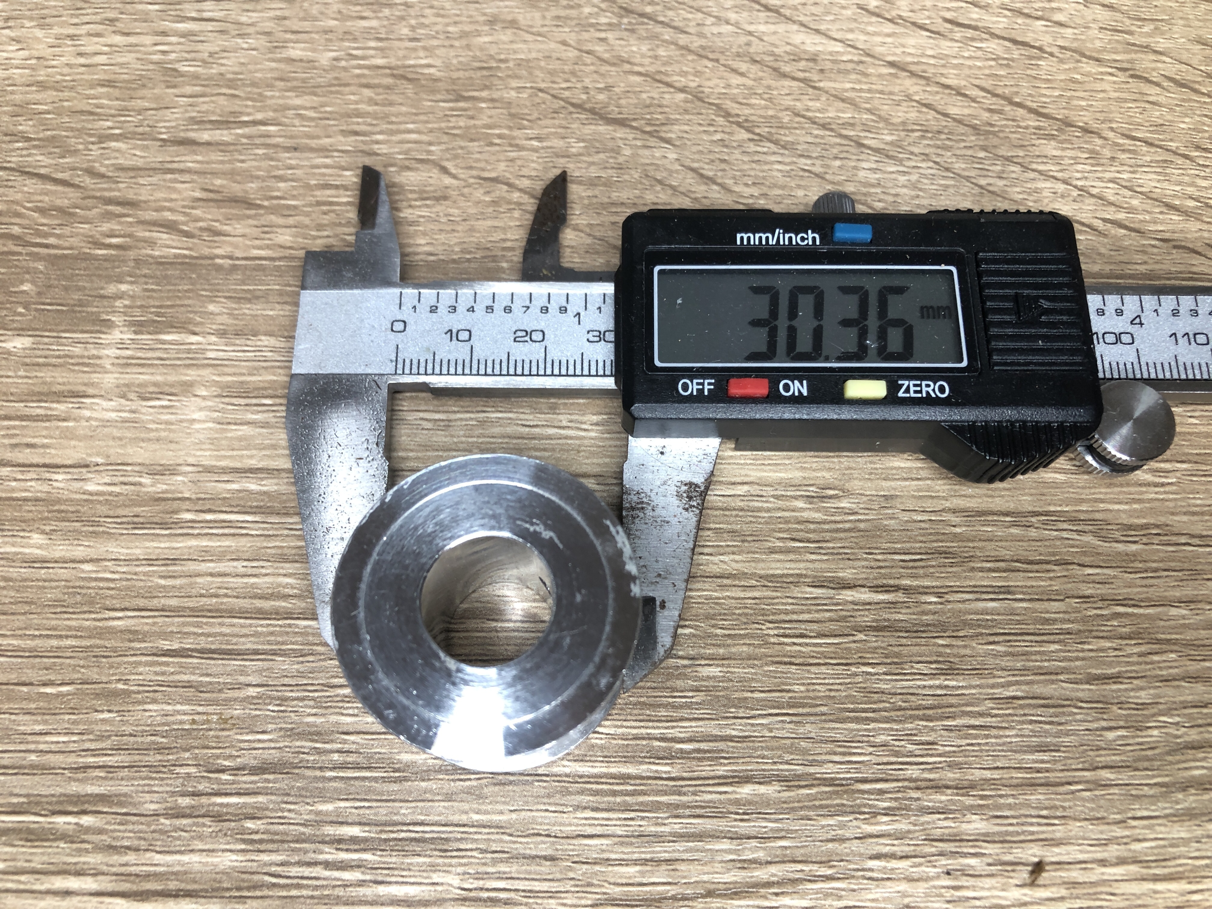 HTD 5M timing pulley 25 teeth bore 14 mm for 5M belt width 19mm AF type (HTD 5M-25T-14B-19)