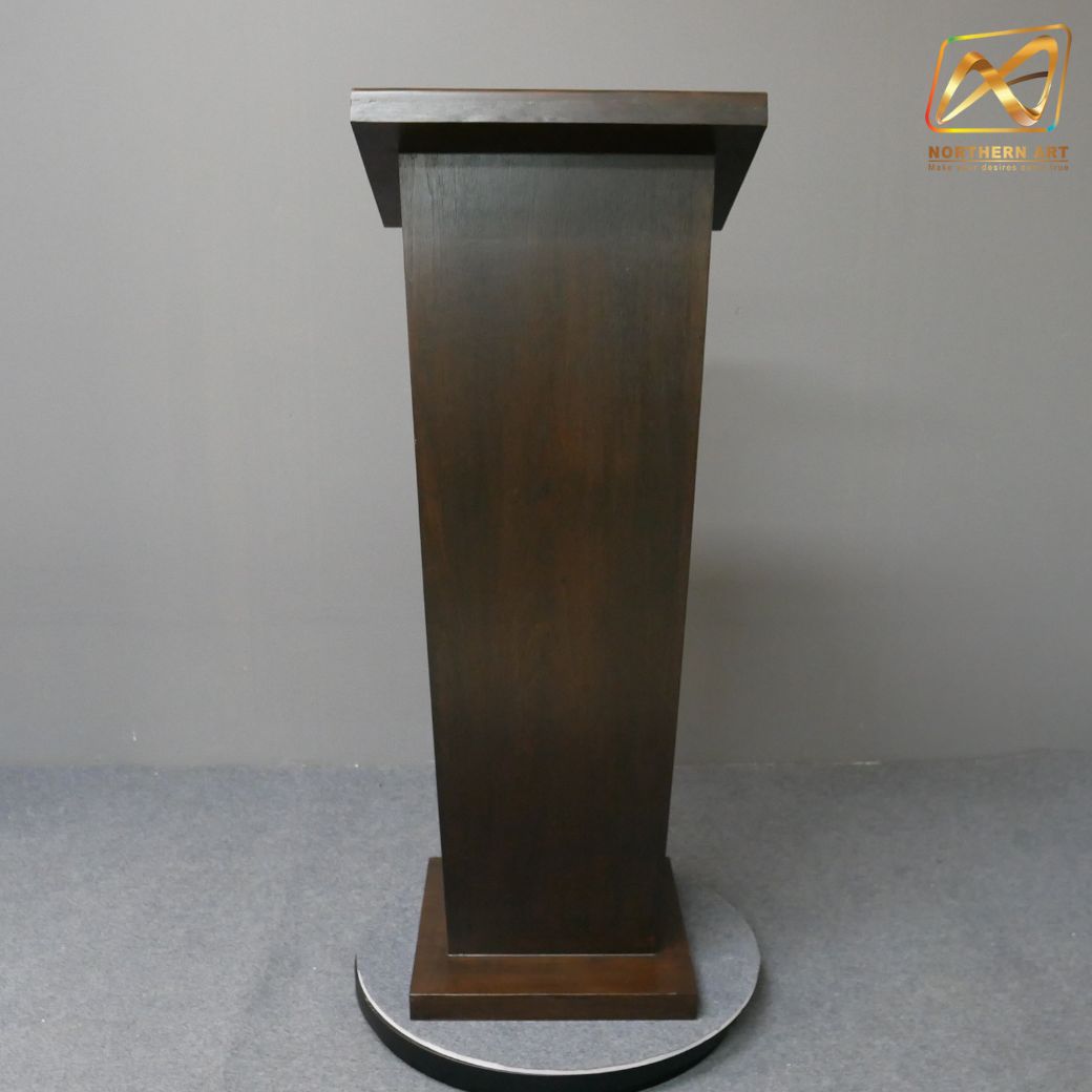 โพเดียมไม้ สีโอ๊ค ขนาด (W) 50 x (L) 40 x (H) 120 ซม.TOP เอียง พร้อมชั้นวางของ