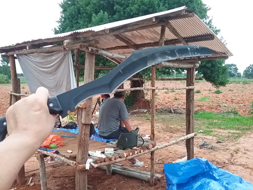 เขี้ยวสิงห์ รุ่นนี้เหมาะกับงานตัด กิ่ง ต้นกล้วย งานถางเปิดป่าที่สุด เป็นงานHandmade by PPKNIFE