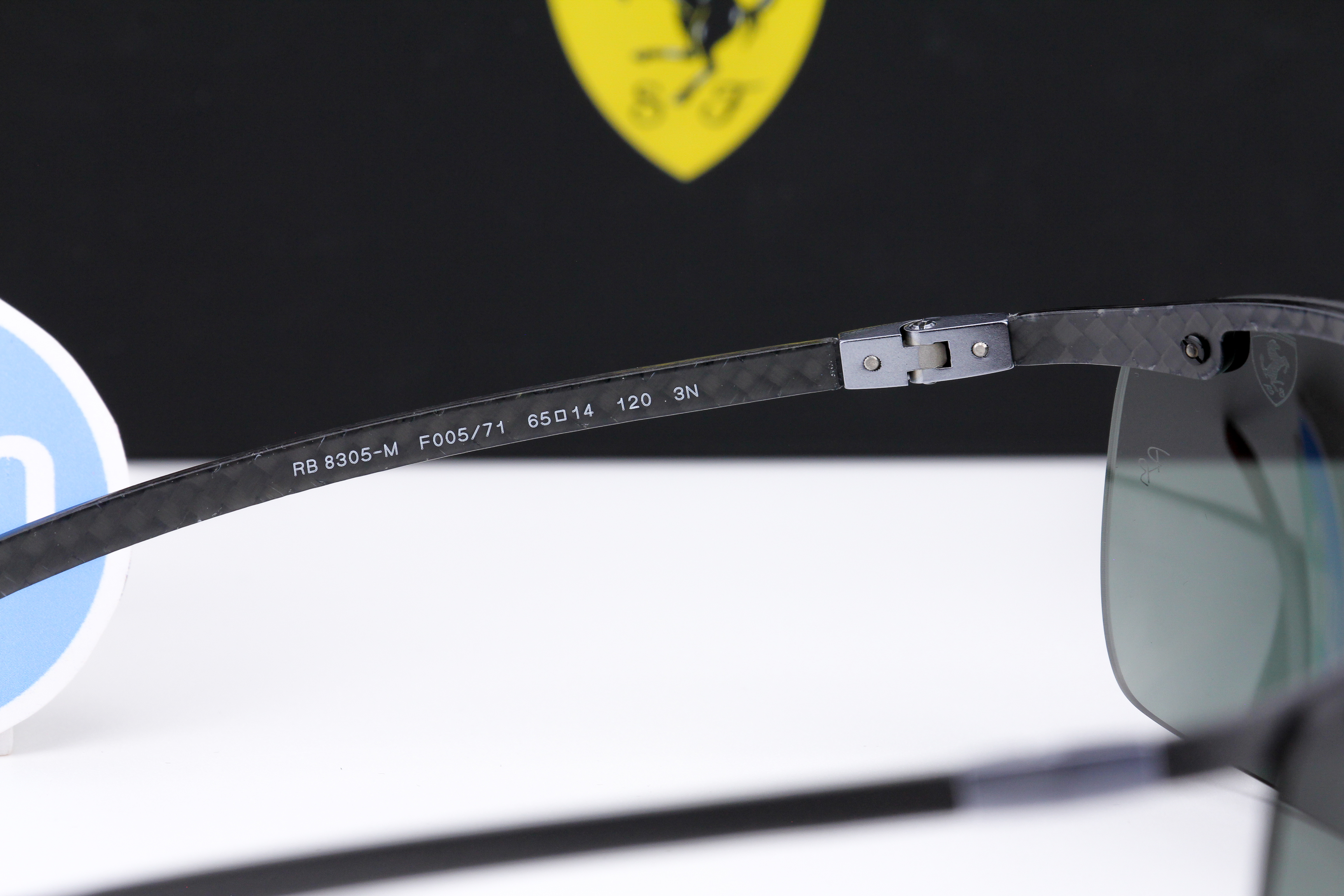 RayBan Ferrari Collection RB8305M F005/71