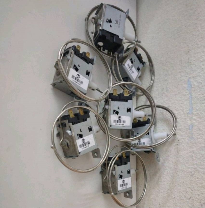 0000380 เทอร์โมตู้เย็น Toshiba ประตูเดียว