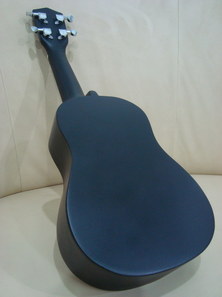 อคูเลเล่ UKULELE ยี่ห้อ AJA MAONA ของใหม่ ขนาด Soprano รุ่น UK-100/BK สีดำ ลายดอกสวย ลูกบิดเหล็ก เสียงดี ขายถูก