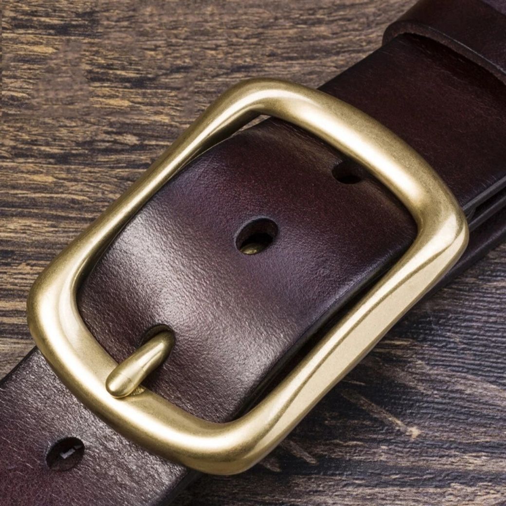 เข็มขัดผู้ชาย เข็มขัดหนังแท้ (หัวทองเหลืองแท้ 100 %) พร้อมเจาะรูเข็มขัดให้ฟรี