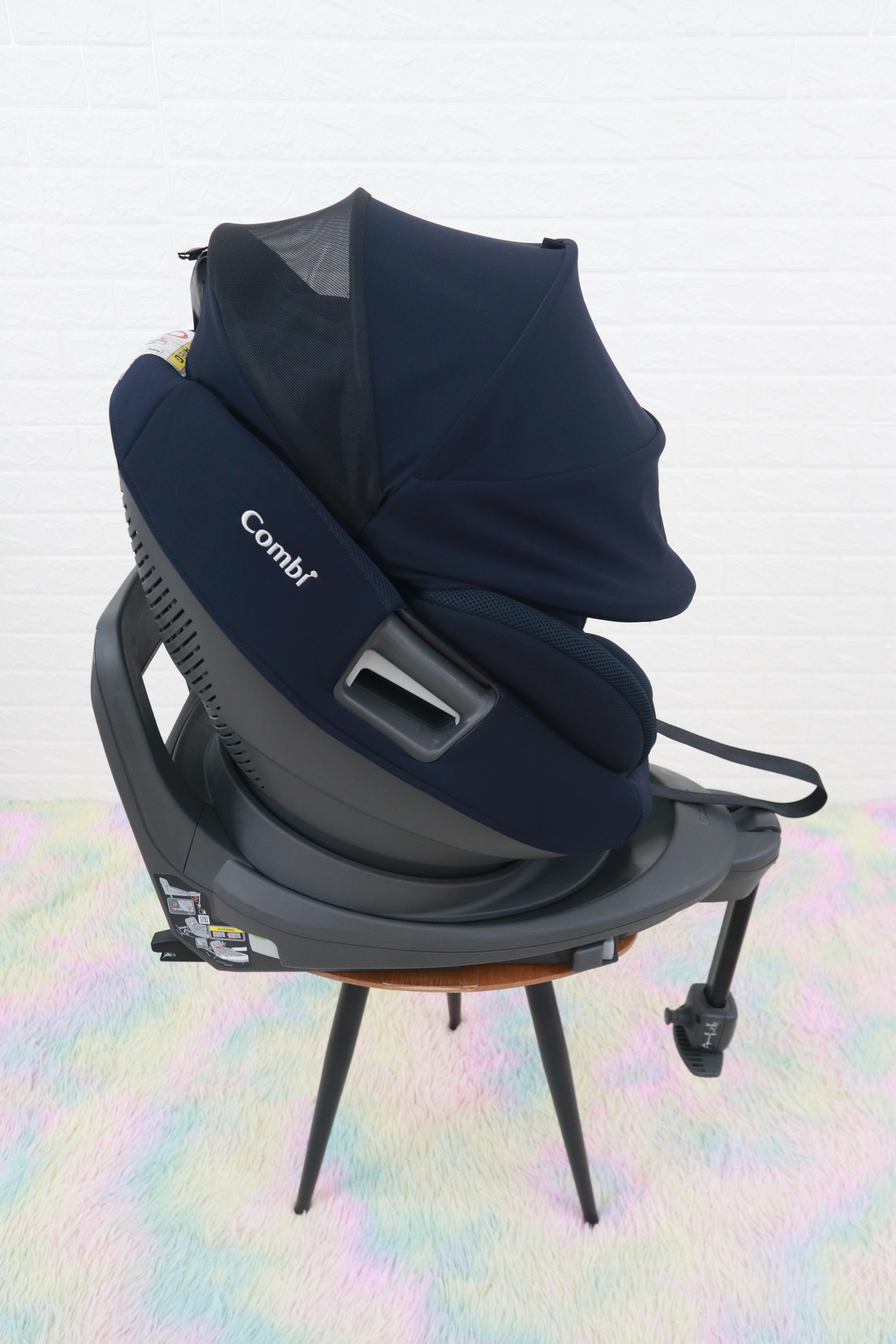 คาร์ซีทมือสอง Combi White Label THE S ISOFIX Egg Shock ZD Navy (NB)