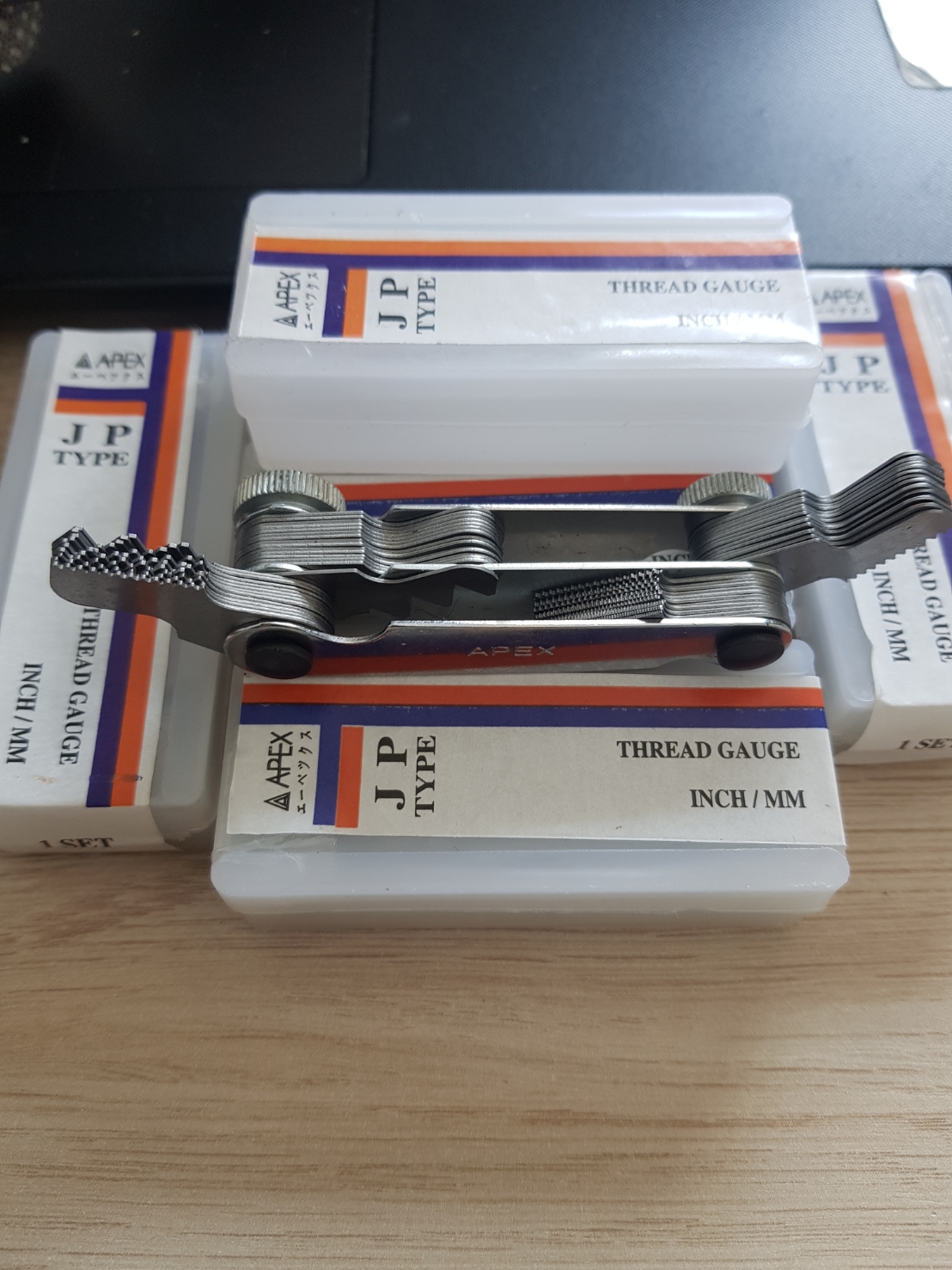 APEX หวีวัดเกลียว (JP Type)