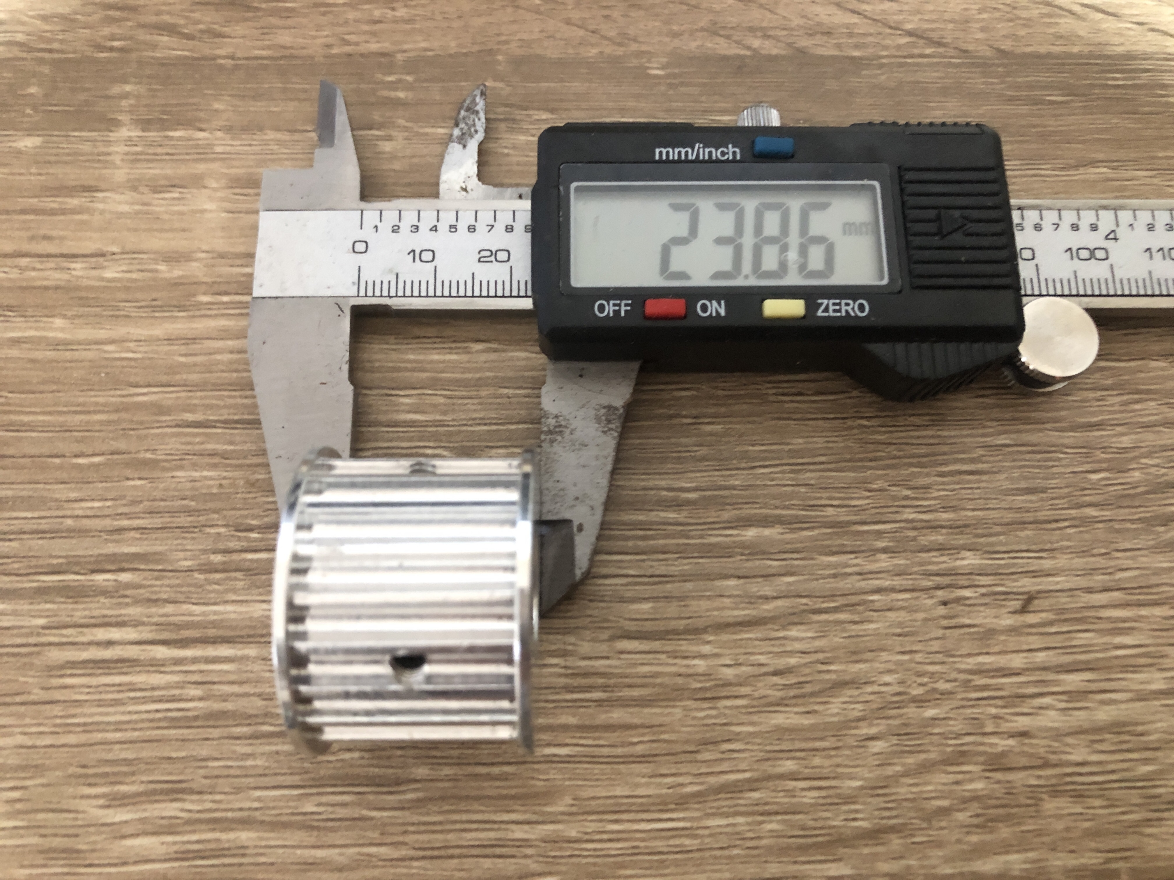 HTD 5M timing pulley 25 teeth bore 14 mm for 5M belt width 19mm AF type (HTD 5M-25T-14B-19)