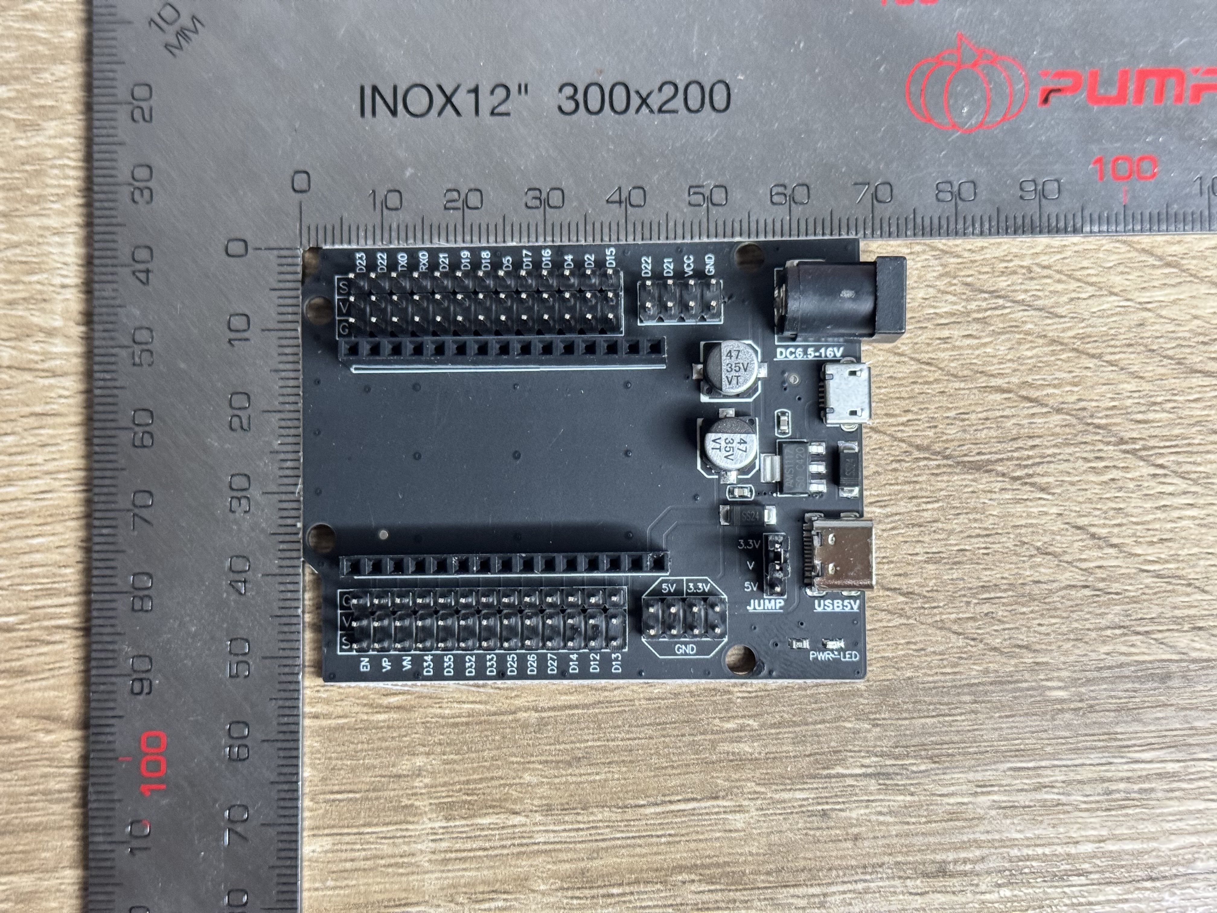 shield for ESP32 Development Board Wireless WiFi Bluetooth module Dual Core 30Pin