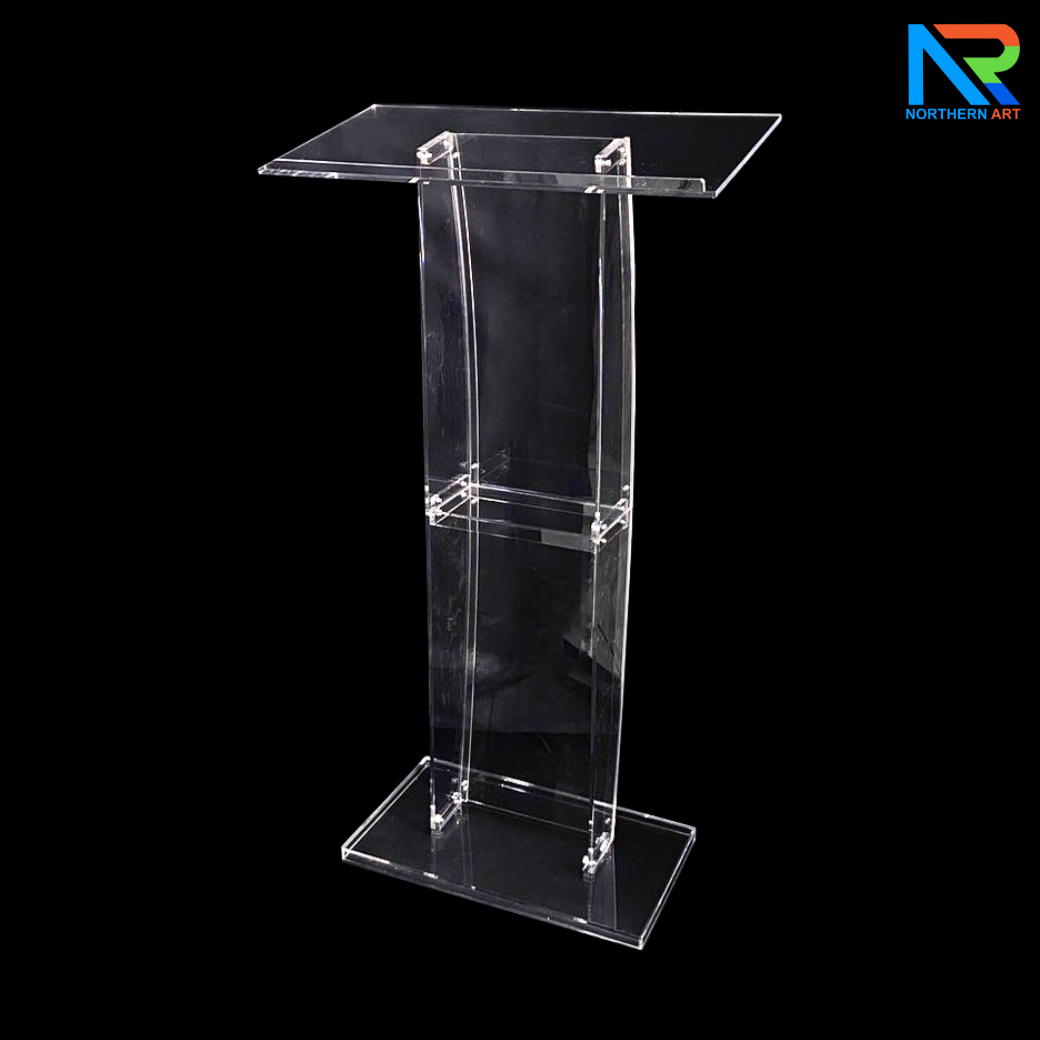 โพเดียม อะคริลิคใส ขนาด(W)68 x (L)34 x (H)123 cm. TOP เอียงพร้อมกันตก วัสดุอะคริลิคใส หนา 8 มม.