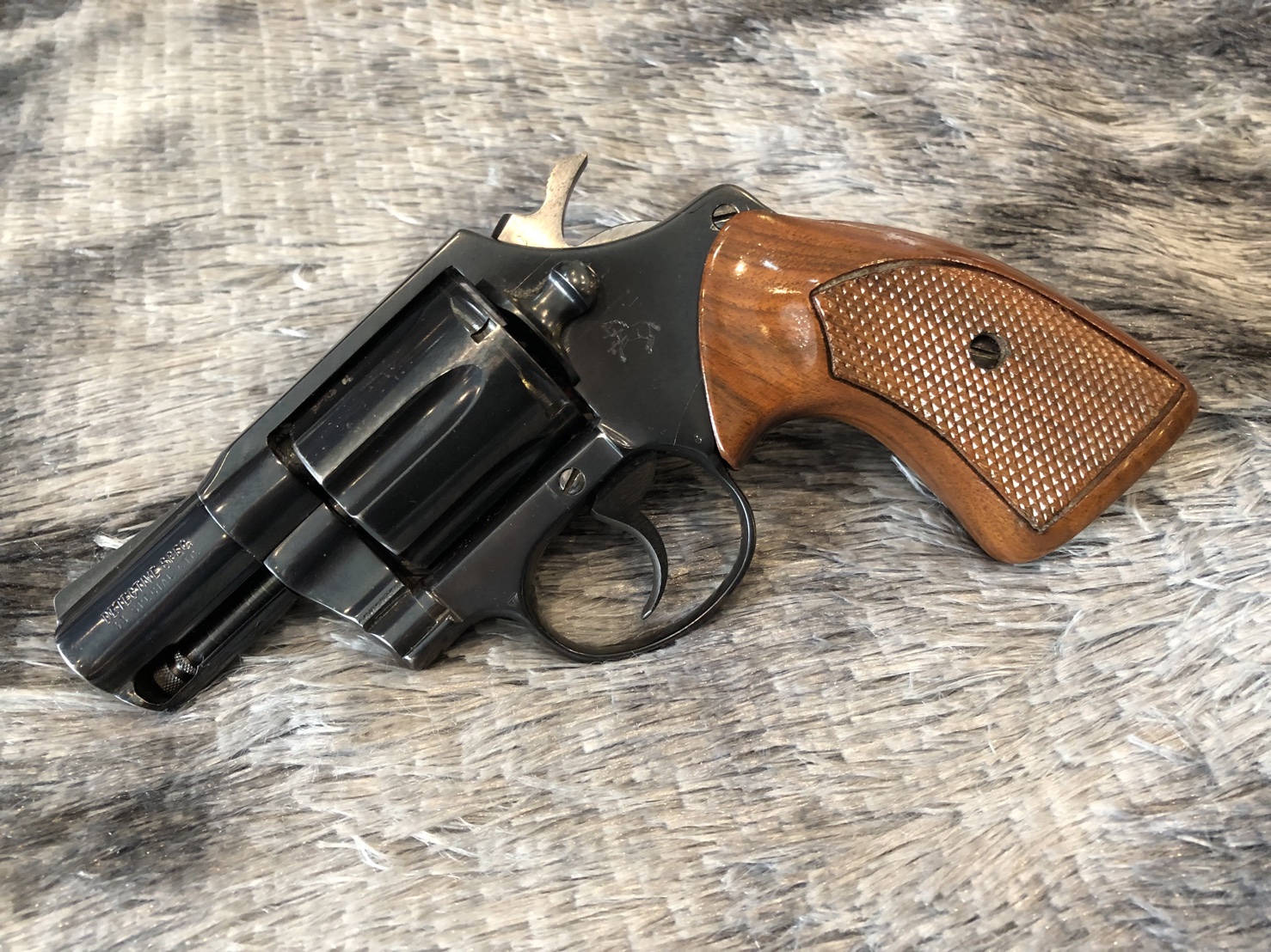 [ปืนฝากขายมือสอง] ปืนลูกโม่ 38 COLT DETECTIVE SPECIAL 2นิ้ว เกลียวลำกล้องลึก น่าสะสมตัวหายาก ผลิตปี 1967 อย่างสวย (รับประกันการตัดโอน ตัวปืน และอื่นๆเช่นเดิม !!)