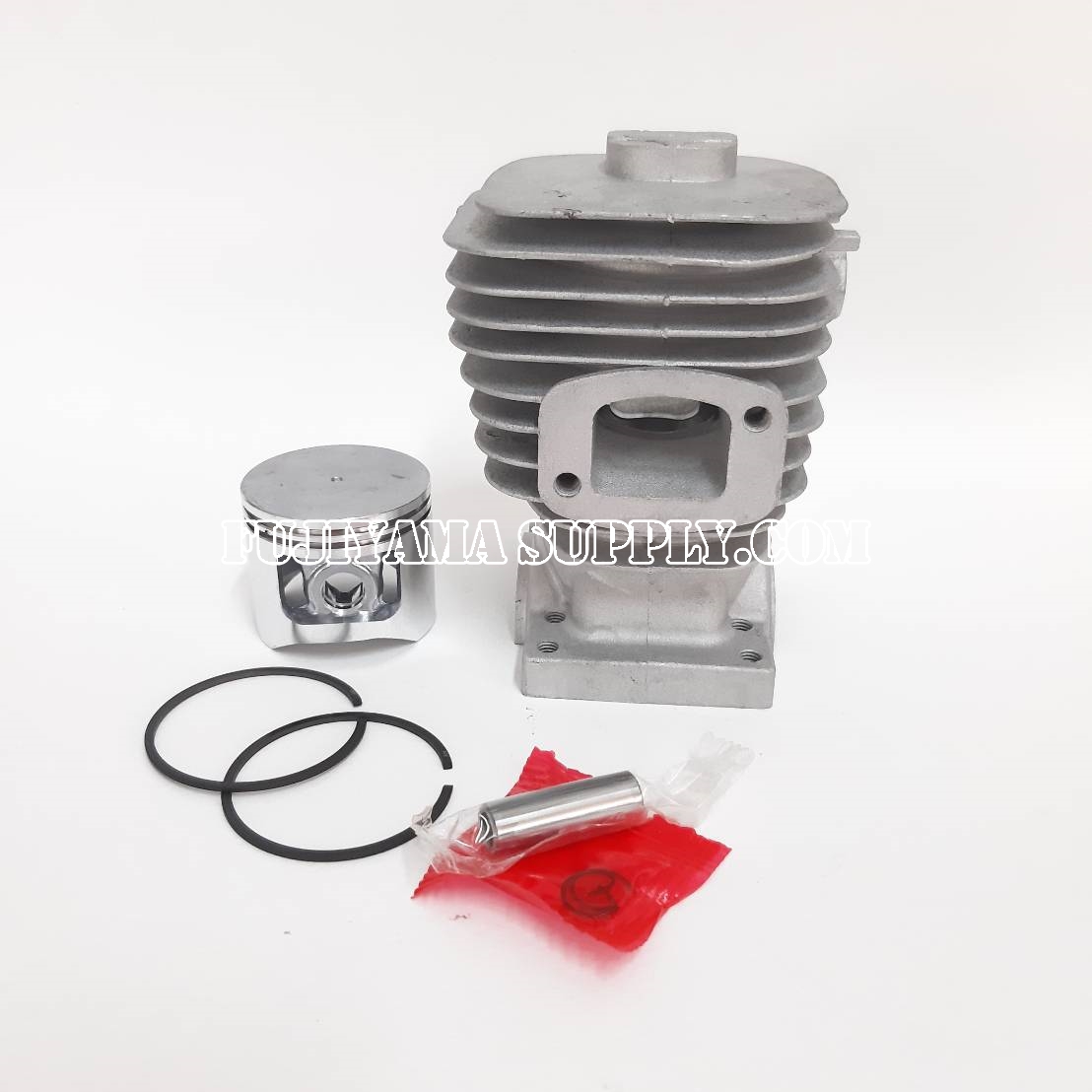 ชุดเสื้อสูบ 1700 (2แหวน) ใช้กับเครื่องตัดไม้ / เลื่อยยนต์ รุ่น 1700