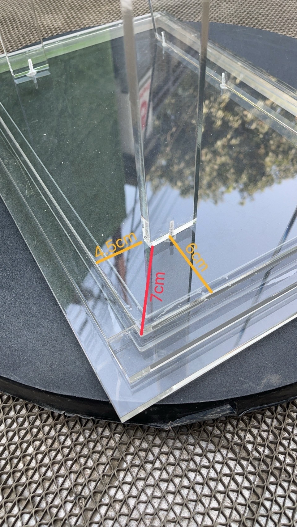 โพเดียม อะคริลิคใส รุ่น AC-29 TOP เอียง ขนาด(W)59 x (L)38 x (H) 110 ซม.(งานนำเข้า)