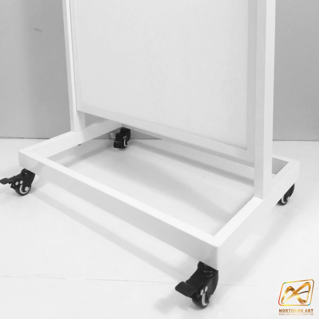 ป้ายตั้งพื้นเหล็ก กรอบคู่ สีขาว มีล้อ (W) 58 × (L) 73 x (H) 160 cm. สอดงานด้านบน โชว์ภาพ2ด้าน ถอดประกอบได้