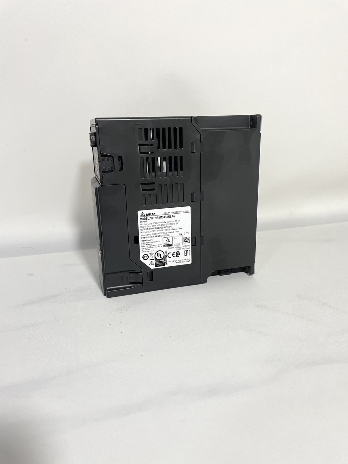 Delta Inverter MS300 VFD9A0MS43ANSAA 5HP 3.7/4 kW Input 380V 3-Phase Output 380V 3-Phase