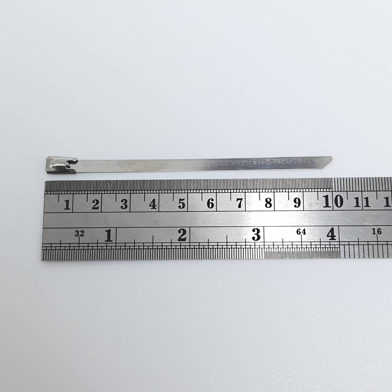 เคเบิ้ลไทร์สแตนเลส 4 นิ้ว (4.6 mm *100 mm) (แพ็คถุง 10 เส้น)