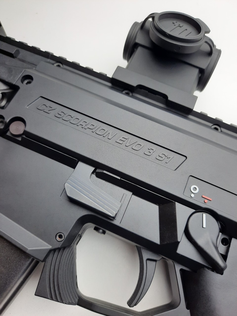 CZ Scorpion EVO3 S1 ร้านค้ากรุงเทพฯ **ไม่กดสั่งเล่นนะครับ ต้องติดต่อร้านมาก่อนสั่งปืนครับ**