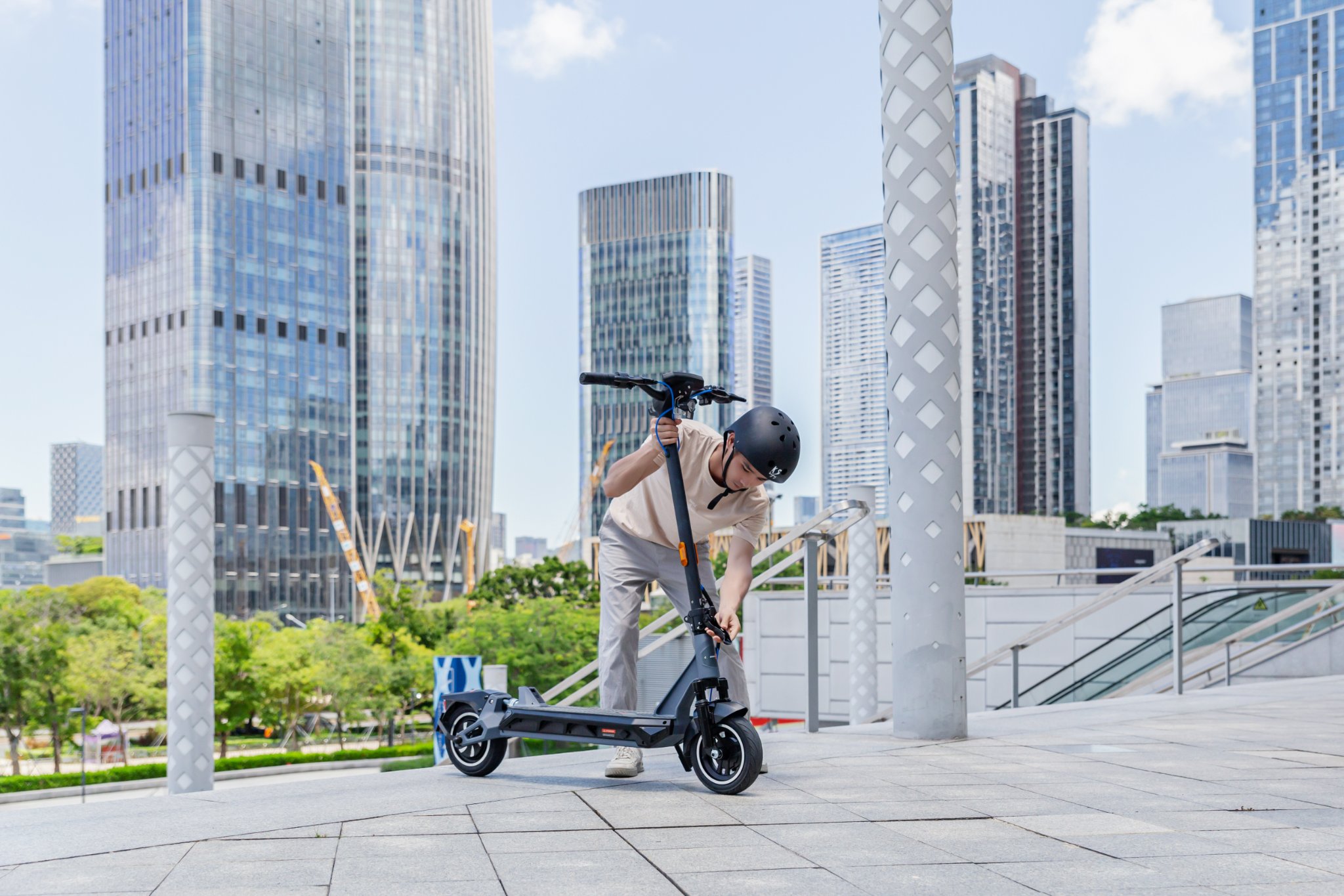 Kingsong Electric Scooter N12 Pro สกู๊ตเตอร์ไฟฟ้า รับประกันศูนย์ไทย 1 ปี ︳24YOU