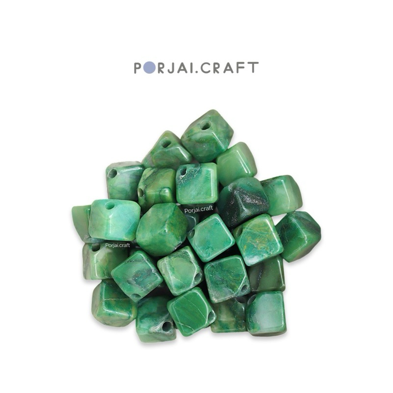 African Jade Cube Bead ลูกปัดแอฟริกันเจด 9mm