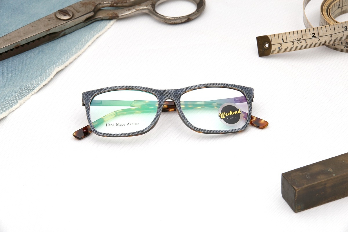 กรอบสายตา Weekend Jeans 7013 C1 Havana