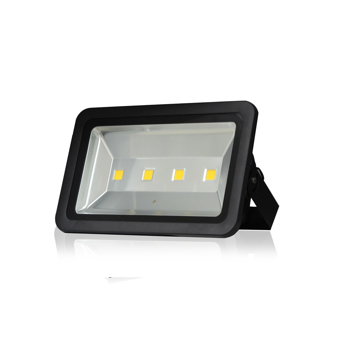 IWC-SPL-200W สปอร์ตไลท์ รุ่น GE-1001 แสงขาวและแสงวอร์มไวท์