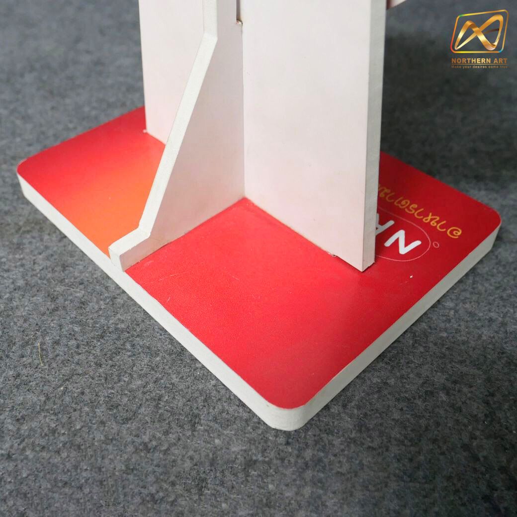 เกมส์วงล้อตั้งโต๊ะ ขนาดวงล้อ 20 ซม. สูง 30 ซม. วัสดุพลาสวูดสีขาว หนา 8-15 มม. ถอดประกอบได้