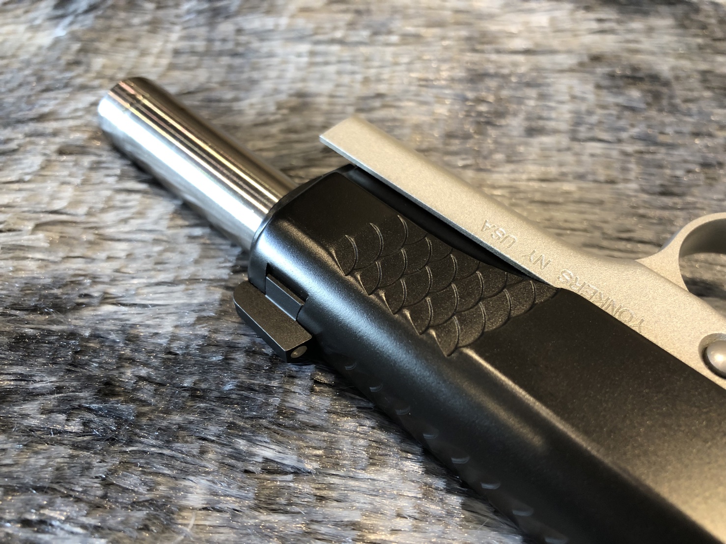 [ปืนฝากขายมือสอง] Kimber .45 1911 Super Carry Custom สภาพดีมาก ยิงน้อย เน้นนอนกล่อง ทูโทนสวยๆ งานคัดเกรด ตัวจริงสวยสุดๆ