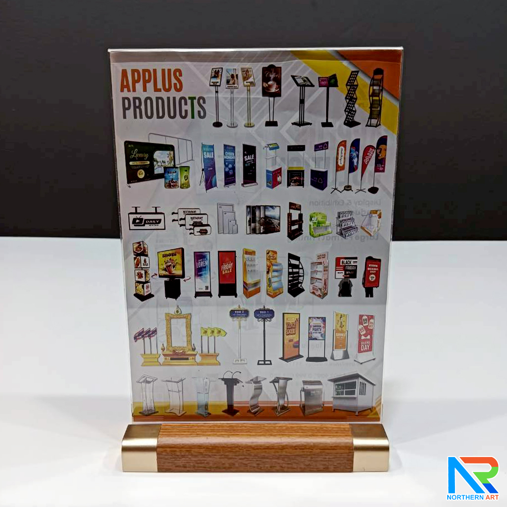 ป้ายตั้งโต๊ะ A5 ฐานไม้ พร้อมอะคริลิคใส สอดงานพิมพ์ด้านข้าง โชว์งานพิมพ์ 2 ด้าน