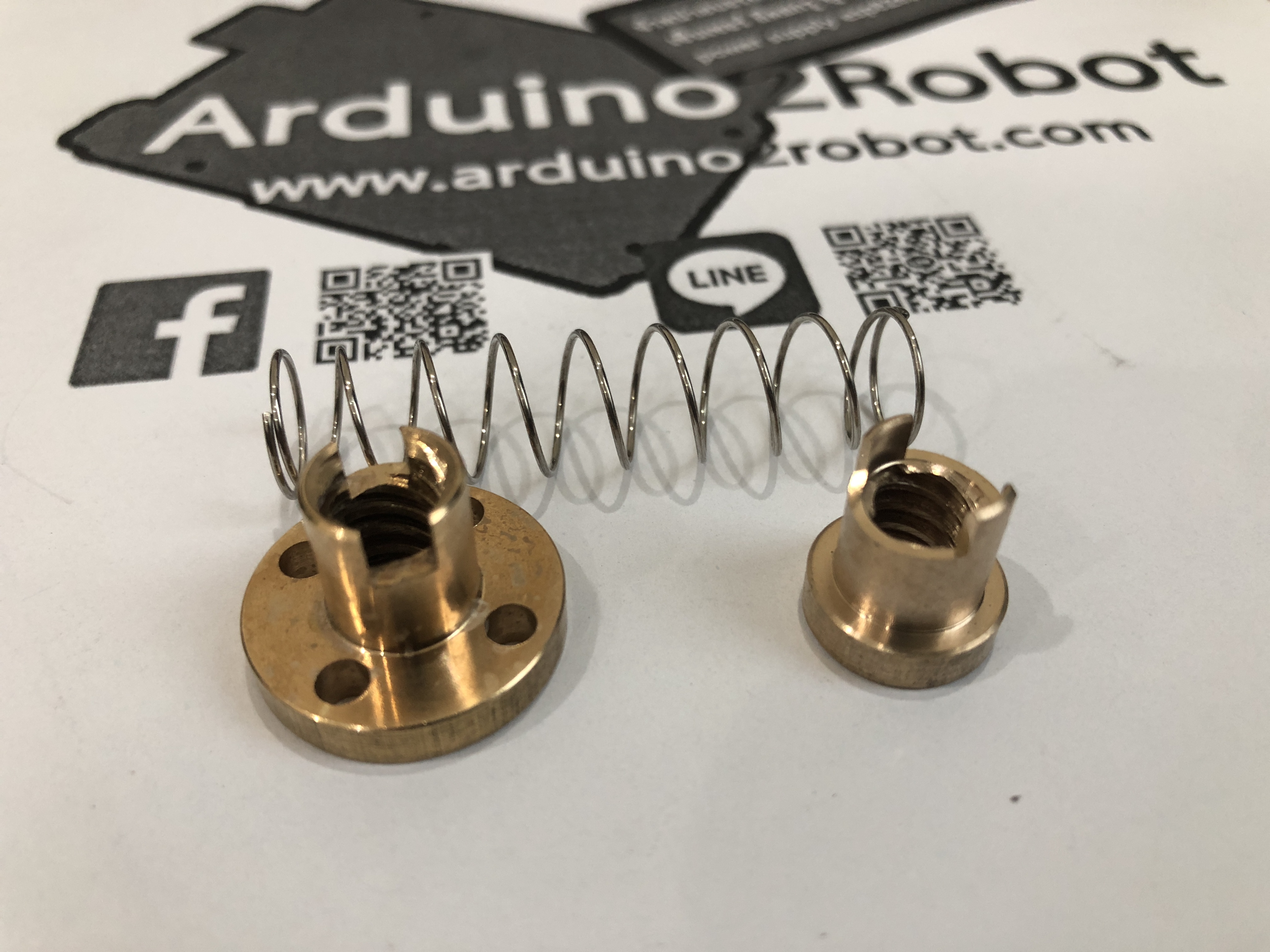 ANTI BACKLASH LEAD SCREW NUT for lead screw dia. 8mm, pitch 2mm, lead 8mm