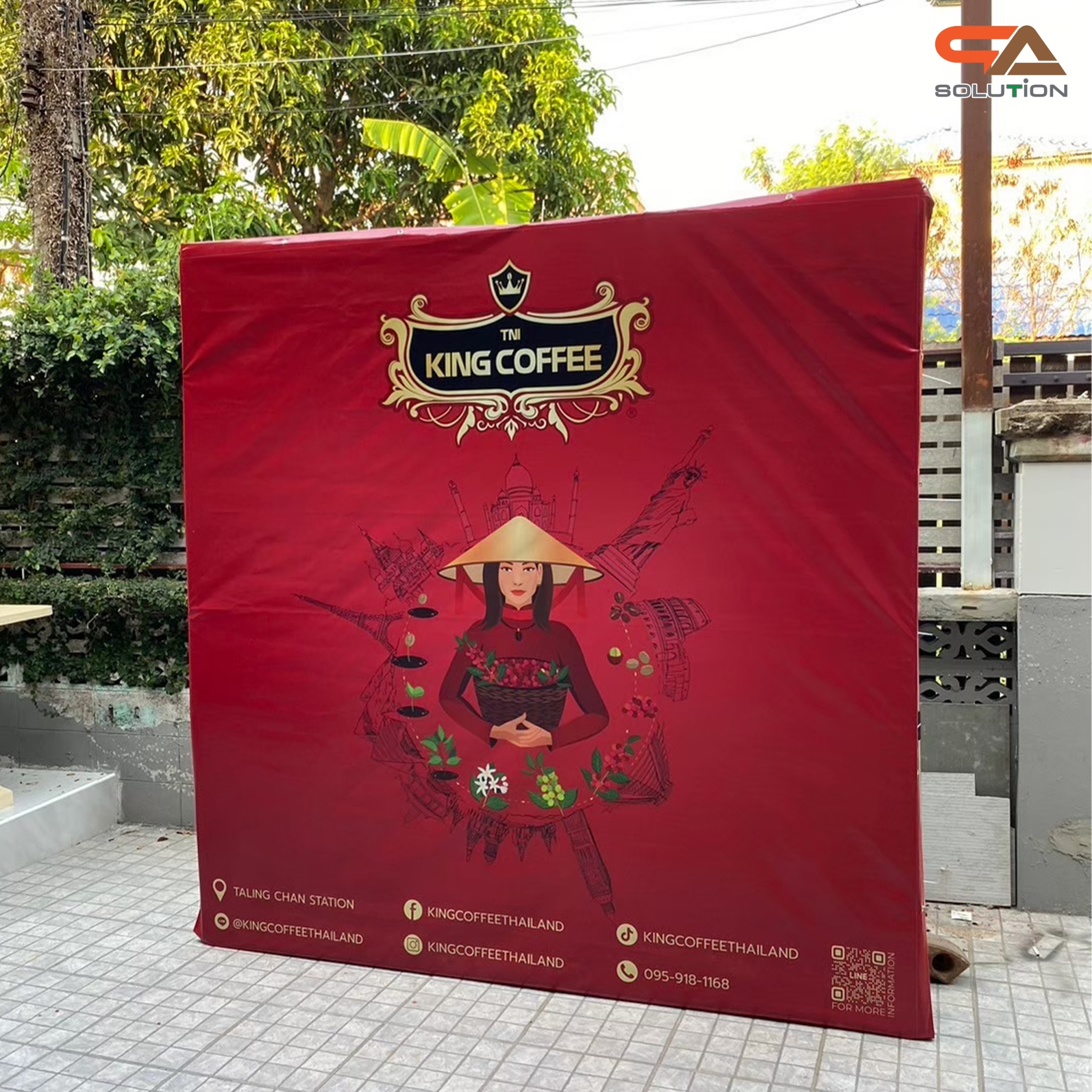 VINYL BACKDROP OUTDOOR แบคดรอบไวนิล รุ่น 3x3 ขนาด (W)200-300 x (H)200-300 cm. โครงอะลูมิเนียมพร้อมขาค้ำยัน ถอดประกอบได้ เหมาะกับงานภายนอกอาคาร