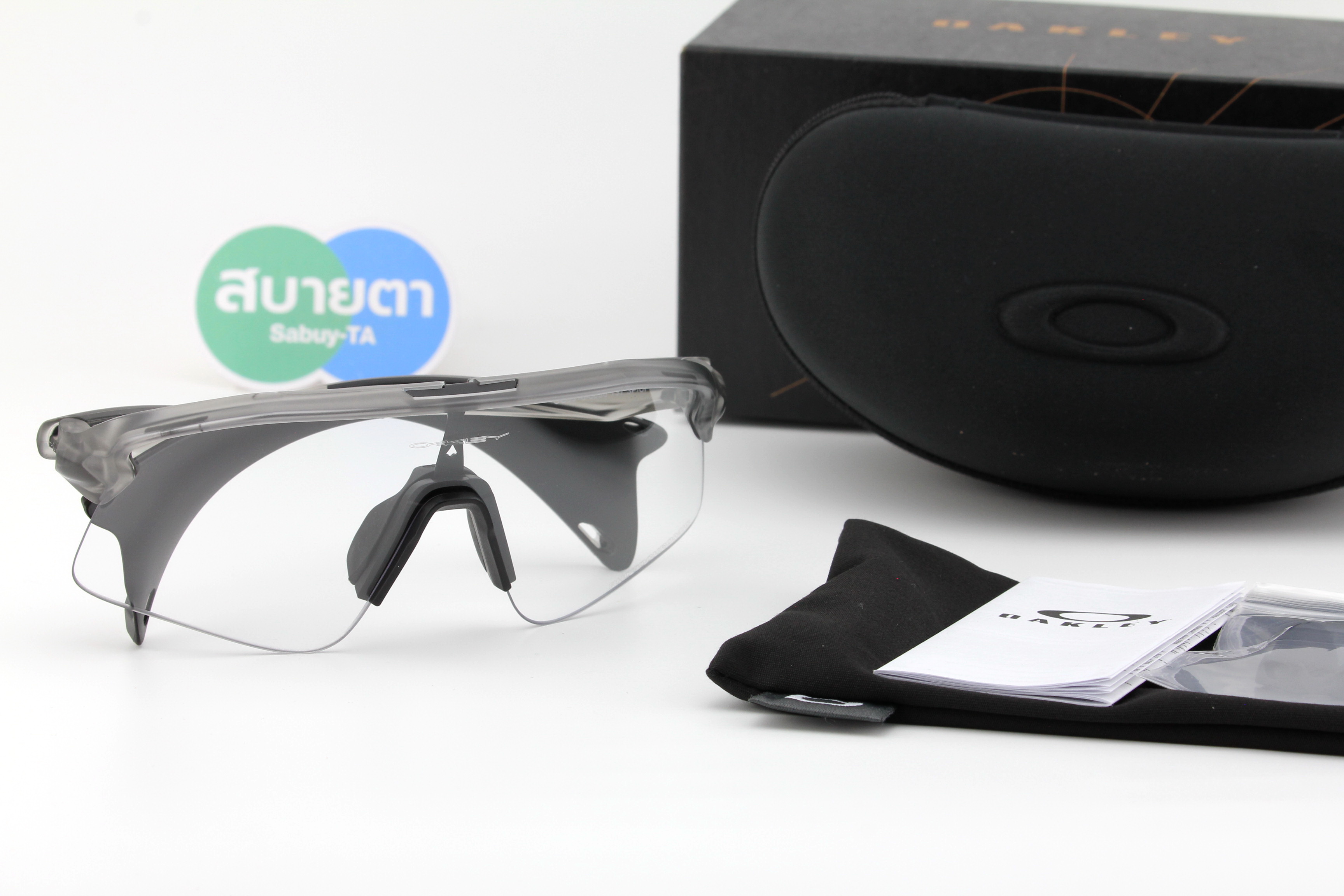 OAKLEY STUNT DEVIL S Matte Grey Ink/Photochromic OO9518-08