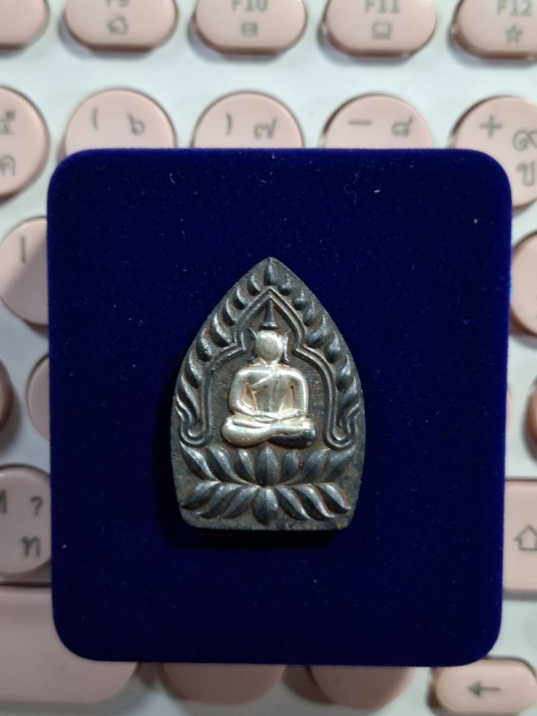 พระเจ้าสัวเนื้อแร่บางไผ่ วัดดอนใหญ่ พระเจ้าสัวดอนใหญ่ หน้ากากเงิน