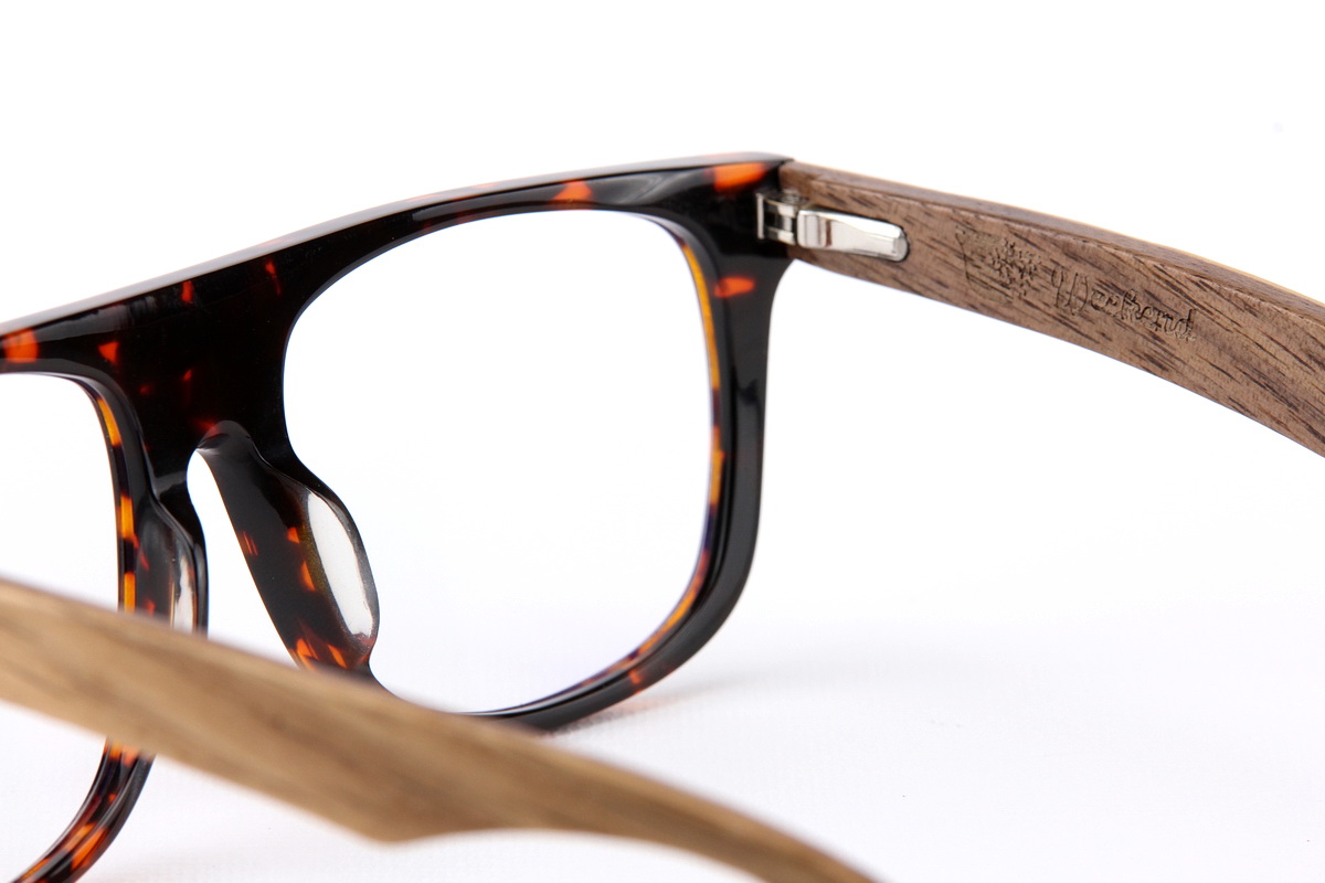 กรอบแว่นสายตาขาไม้ Weekend Duet Collection Berlin Havana (Light)