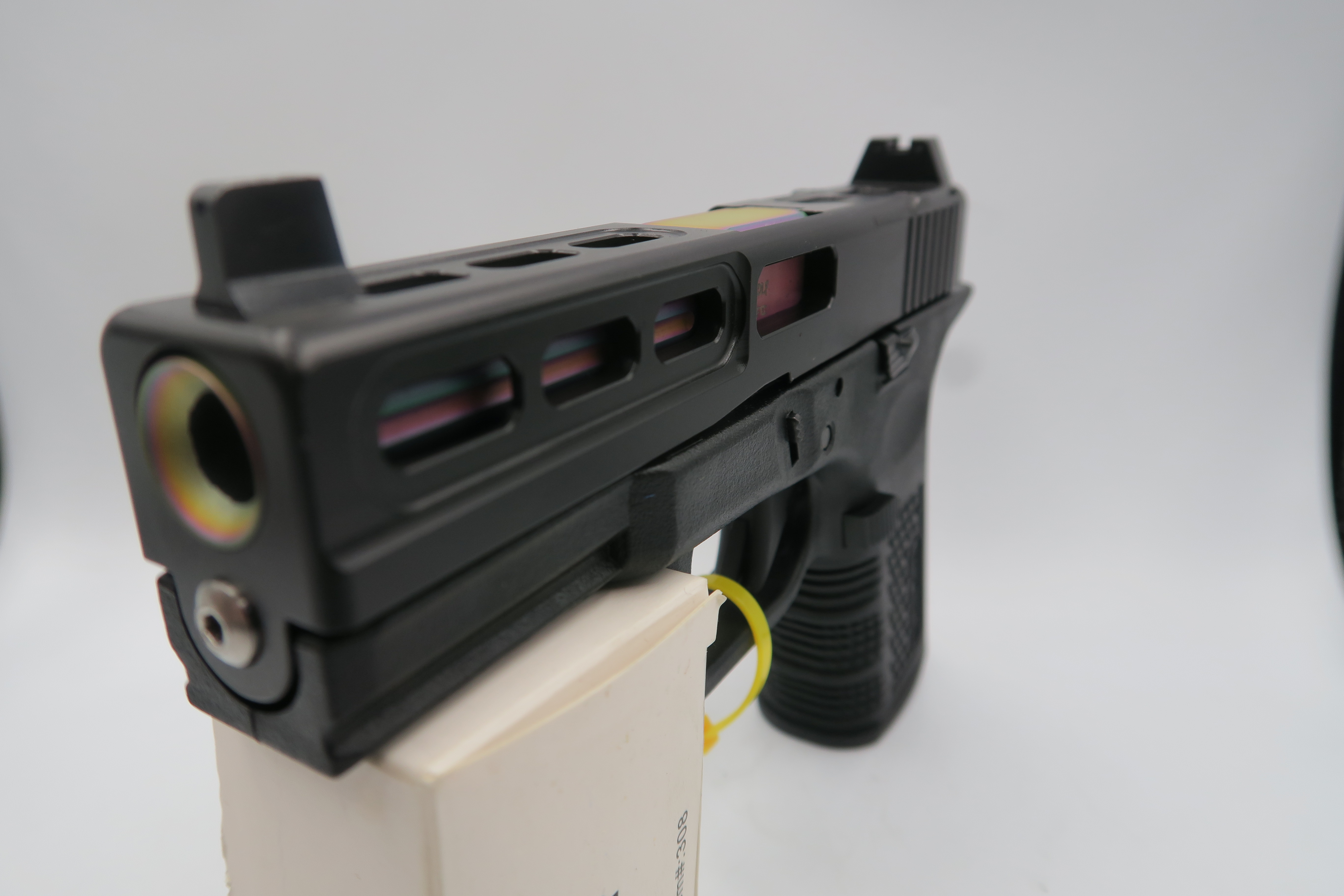 Lonewolf 9mm. ปืนร้านค้า (ตัดโอนชื่อผู้จัดการ) **ไม่กดสั่งเล่นนะครับ ต้องติดต่อร้านมาก่อนสั่งปืนครับ**